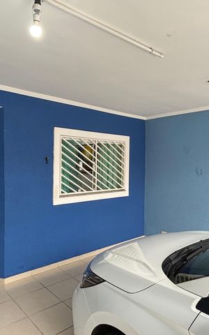 Casa à venda com 178m², 3 quartos e 4 vagas Casa à venda com 178m², 3 quartos e 4 vagasGaragem