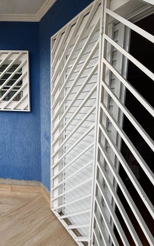 Casa à venda com 178m², 3 quartos e 4 vagas Casa à venda com 178m², 3 quartos e 4 vagasVaranda da Suíte