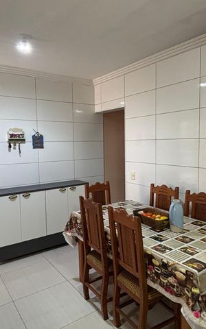 Casa à venda com 178m², 3 quartos e 4 vagas Casa à venda com 178m², 3 quartos e 4 vagasCozinha
