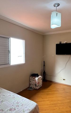 Casa à venda com 178m², 3 quartos e 4 vagas
