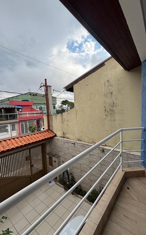 Casa à venda com 178m², 3 quartos e 4 vagas Casa à venda com 178m², 3 quartos e 4 vagasVaranda da Suíte