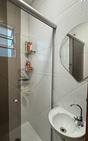 Casa à venda com 178m², 3 quartos e 4 vagas Casa à venda com 178m², 3 quartos e 4 vagasBanheiro