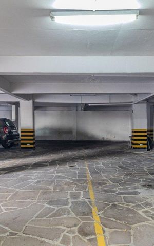 Apartamento para alugar com 159m², 3 quartos e 4 vagas