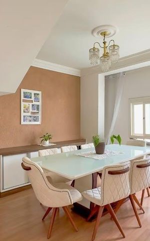 Casa para alugar com 300m², 3 quartos e 4 vagas Casa para alugar com 300m², 3 quartos e 4 vagasSala