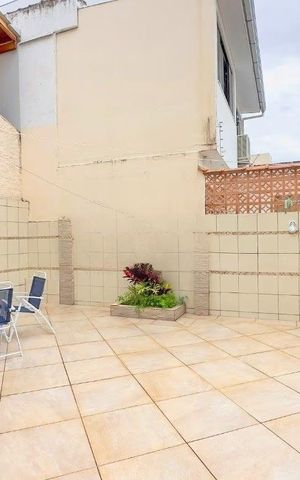 Casa para alugar com 300m², 3 quartos e 4 vagas