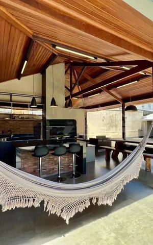 Casa para alugar com 694m², 3 quartos e 10 vagas Casa para alugar com 694m², 3 quartos e 10 vagasÁrea Comum
