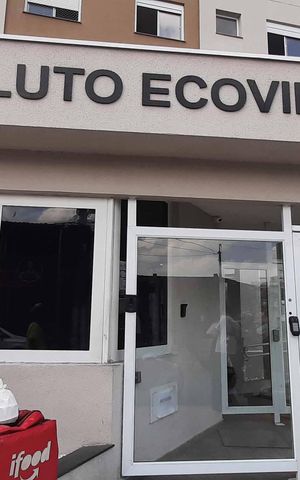 Apartamento à venda com 49m², 2 quartos e 1 vaga Apartamento à venda com 49m², 2 quartos e 1 vagaFachada e portaria