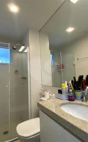 Apartamento à venda com 41m², 1 quarto e 1 vaga