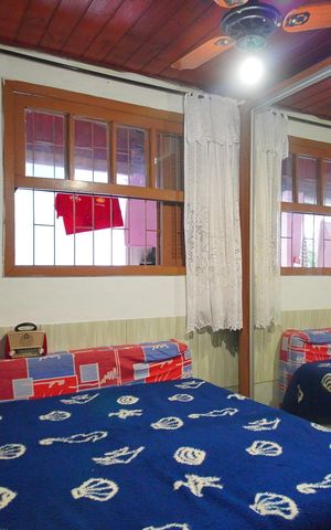 Casa à venda com 77m², 2 quartos e 1 vagaQuarto 1 