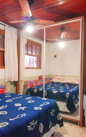 Casa à venda com 77m², 2 quartos e 1 vagaQuarto 1 