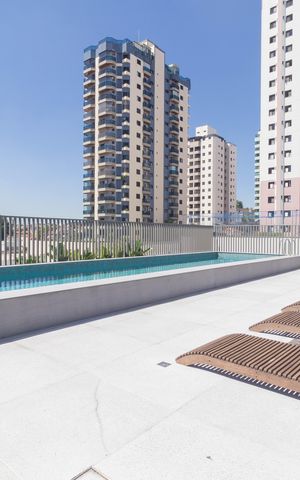 Studio à venda com 26m², 1 quarto e sem vaga Studio à venda com 26m², 1 quarto e sem vagaPiscina