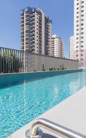 Studio à venda com 26m², 1 quarto e sem vaga Studio à venda com 26m², 1 quarto e sem vagaPiscina