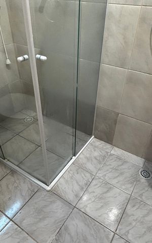 Apartamento à venda com 74m², 3 quartos e 2 vagasBanheiro