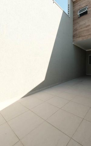 Casa à venda com 99m², 2 quartos e 2 vagasGaragem