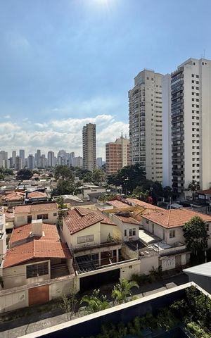 Apartamento à venda com 151m², 3 quartos e 2 vagas Apartamento à venda com 151m², 3 quartos e 2 vagasVista