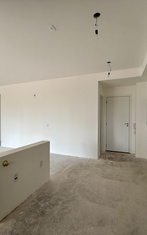 Apartamento à venda com 151m², 3 quartos e 2 vagas Apartamento à venda com 151m², 3 quartos e 2 vagasCozinha