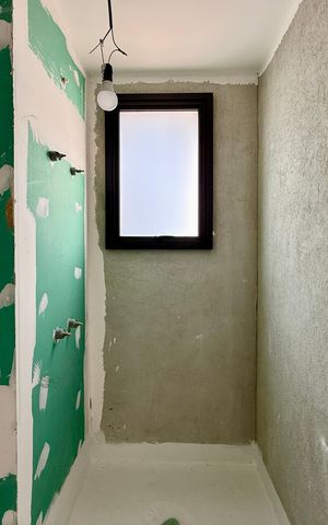 Apartamento à venda com 151m², 3 quartos e 2 vagas Apartamento à venda com 151m², 3 quartos e 2 vagasBanheiro Suíte 2