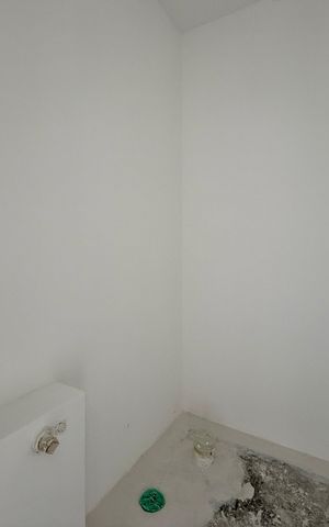 Apartamento à venda com 151m², 3 quartos e 2 vagas Apartamento à venda com 151m², 3 quartos e 2 vagasLavabo