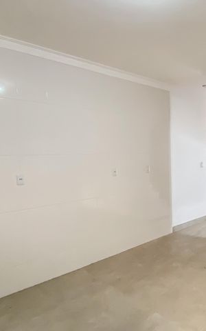 Casa à venda com 126m², 2 quartos e 2 vagas Casa à venda com 126m², 2 quartos e 2 vagasCozinha