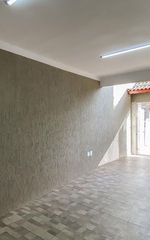 Casa à venda com 126m², 2 quartos e 2 vagas Casa à venda com 126m², 2 quartos e 2 vagasGaragem