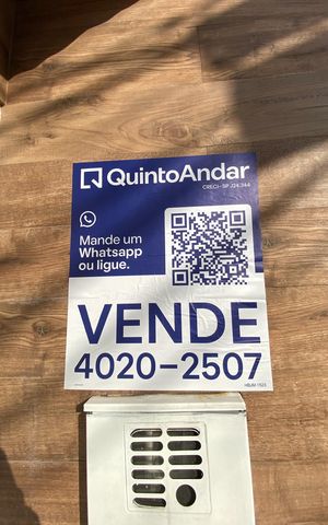 Casa à venda com 126m², 2 quartos e 2 vagas Casa à venda com 126m², 2 quartos e 2 vagasPlaca