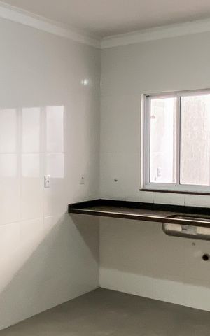 Casa à venda com 126m², 2 quartos e 2 vagas Casa à venda com 126m², 2 quartos e 2 vagasCozinha