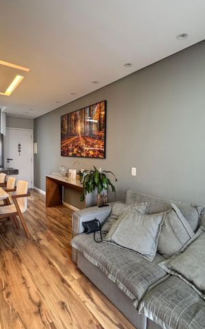 Apartamento à venda com 72m², 3 quartos e 3 vagas Apartamento à venda com 72m², 3 quartos e 3 vagasSala