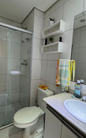 Apartamento à venda com 72m², 3 quartos e 3 vagas Apartamento à venda com 72m², 3 quartos e 3 vagasBanheiro