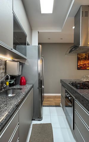 Apartamento à venda com 72m², 3 quartos e 3 vagas Apartamento à venda com 72m², 3 quartos e 3 vagasCozinha