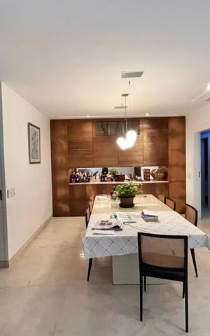Apartamento à venda com 190m², 3 quartos e 1 vaga Apartamento à venda com 190m², 3 quartos e 1 vagaSala