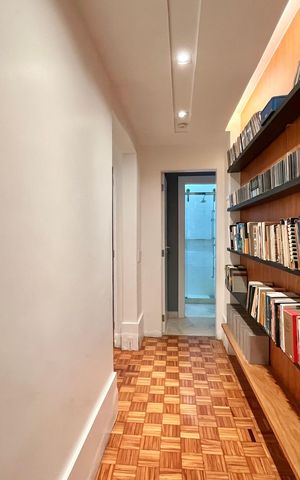 Apartamento à venda com 190m², 3 quartos e 1 vaga Apartamento à venda com 190m², 3 quartos e 1 vagaCorredor