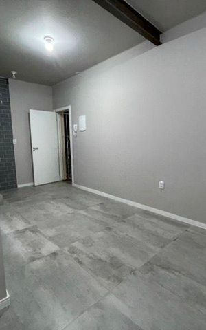 Apartamento para alugar com 37m², 1 quarto e sem vaga Apartamento para alugar com 37m², 1 quarto e sem vagaSala