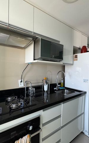 Apartamento à venda com 49m², 2 quartos e 2 vagas Apartamento à venda com 49m², 2 quartos e 2 vagasCozinha