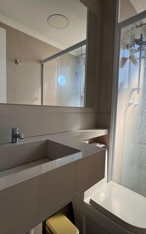 Apartamento à venda com 49m², 2 quartos e 2 vagas Apartamento à venda com 49m², 2 quartos e 2 vagasBanheiro