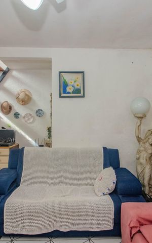 Casa à venda com 120m², 2 quartos e 1 vaga Casa à venda com 120m², 2 quartos e 1 vagaSala e Cozinha Integrados