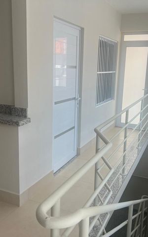 Casa à venda com 250m², 2 quartos e 7 vagasVaranda