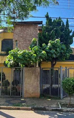 Casa à venda com 350m², 3 quartos e 6 vagas
