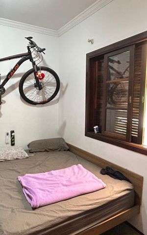 Casa à venda com 230m², 3 quartos e 2 vagas Casa à venda com 230m², 3 quartos e 2 vagasQuarto 1