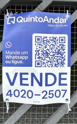 Casa à venda com 230m², 3 quartos e 2 vagas Casa à venda com 230m², 3 quartos e 2 vagasPlaca Aproximada