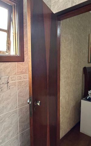 Casa à venda com 230m², 3 quartos e 2 vagas Casa à venda com 230m², 3 quartos e 2 vagasBanheiro da Suíte