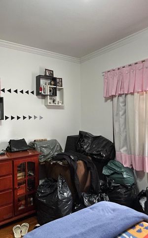 Casa à venda com 230m², 3 quartos e 2 vagas Casa à venda com 230m², 3 quartos e 2 vagasQuarto 2
