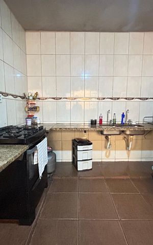 Casa à venda com 400m², 4 quartos e 4 vagas