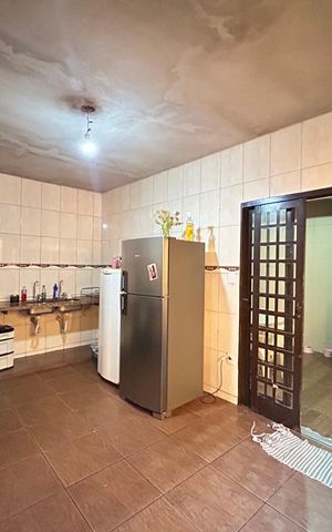 Casa à venda com 400m², 4 quartos e 4 vagas