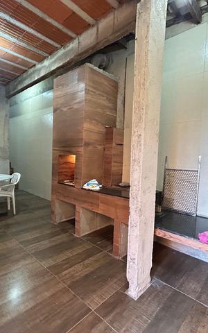 Casa à venda com 400m², 4 quartos e 4 vagas