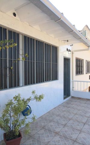 Apartamento para alugar com 75m², 2 quartos e 1 vagaVaranda