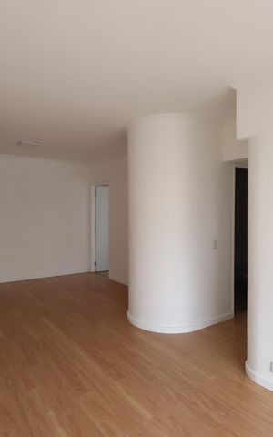 Apartamento para alugar com 90m², 1 quarto e 1 vagaSala