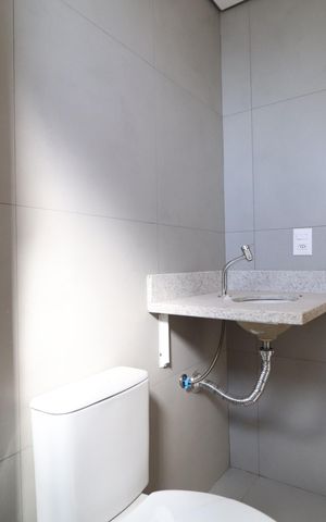 Apartamento para alugar com 77m², 2 quartos e 2 vagasBanheiro do Quarto 1