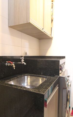 Casa de condomínio à venda com 70m², 3 quartos e 2 vagasLavanderia