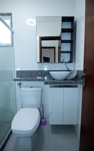 Casa à venda com 80m², 2 quartos e 1 vagaBanheiro 2