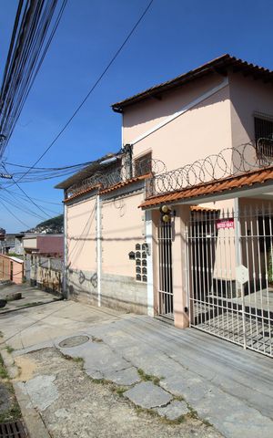 Casa à venda com 80m², 2 quartos e 1 vagafachada da vila